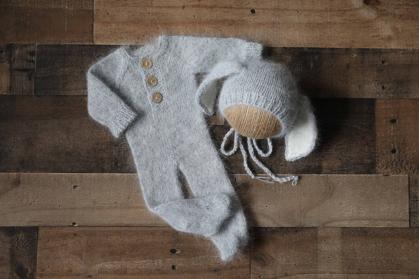RTS! 9-12m Knitted bunny footed romper bonnet set Photo prop Sitter photography outfit Easter baby outfit set Halloween costume Size 9-12m