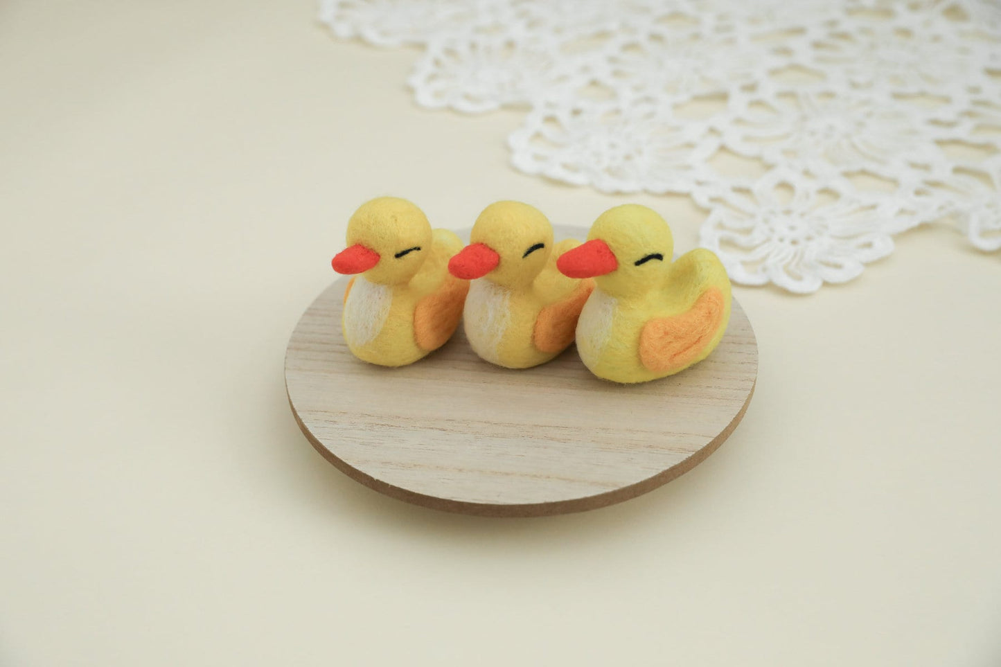 MADE TO ORDER! Felted duck | Easter baby props Felted stuffie toys Newborn photography props Wool props Wool yellow duck