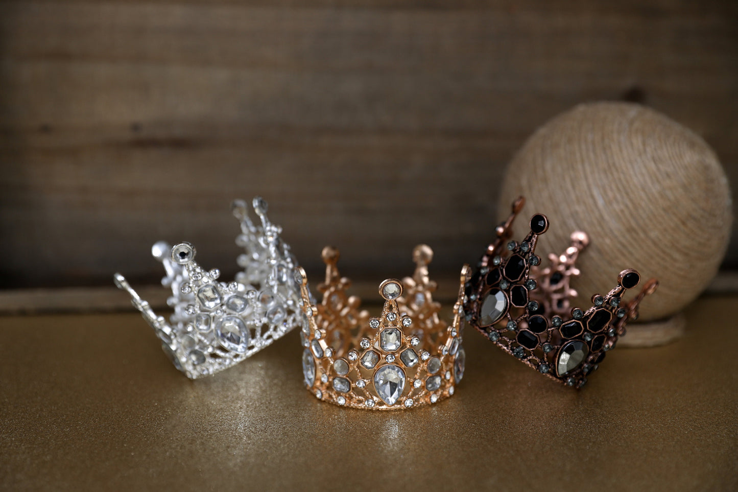 RTS! Vintage crowns