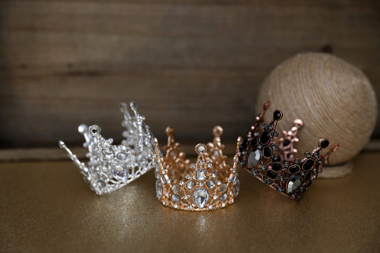 RTS! Vintage crowns
