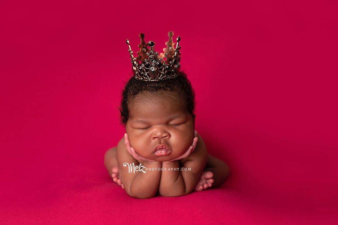 RTS! Vintage crowns