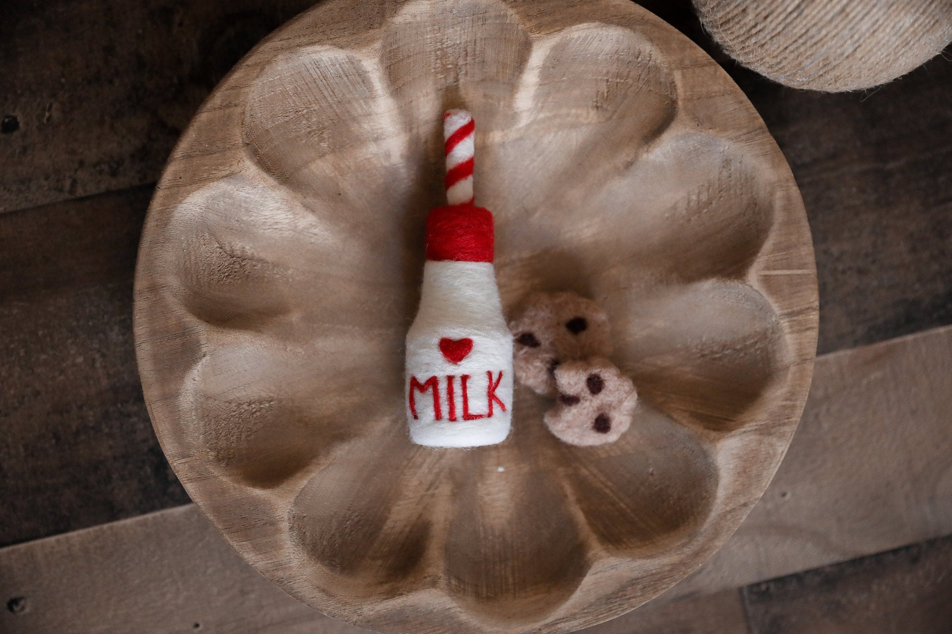 RTS! Santa's milk and cookies set