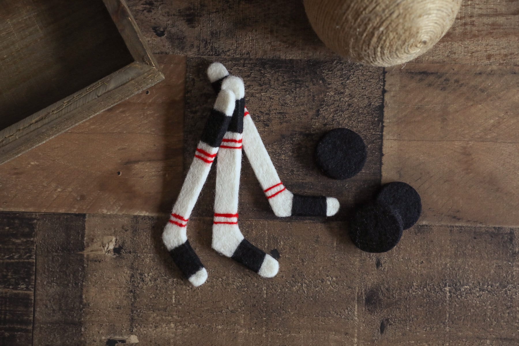 MADE TO ORDER! Felted hockey set