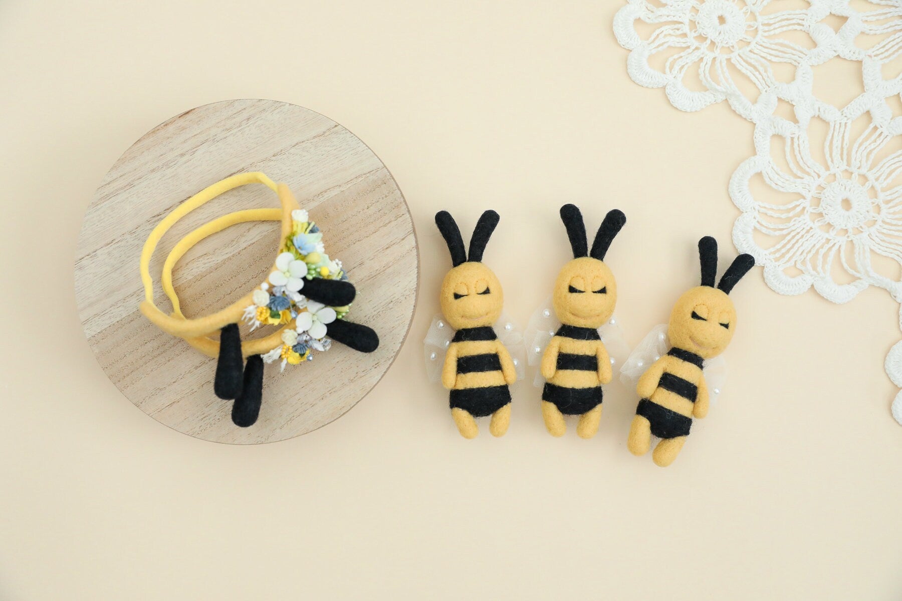 MADE TO ORDER! Felted bumblebee props