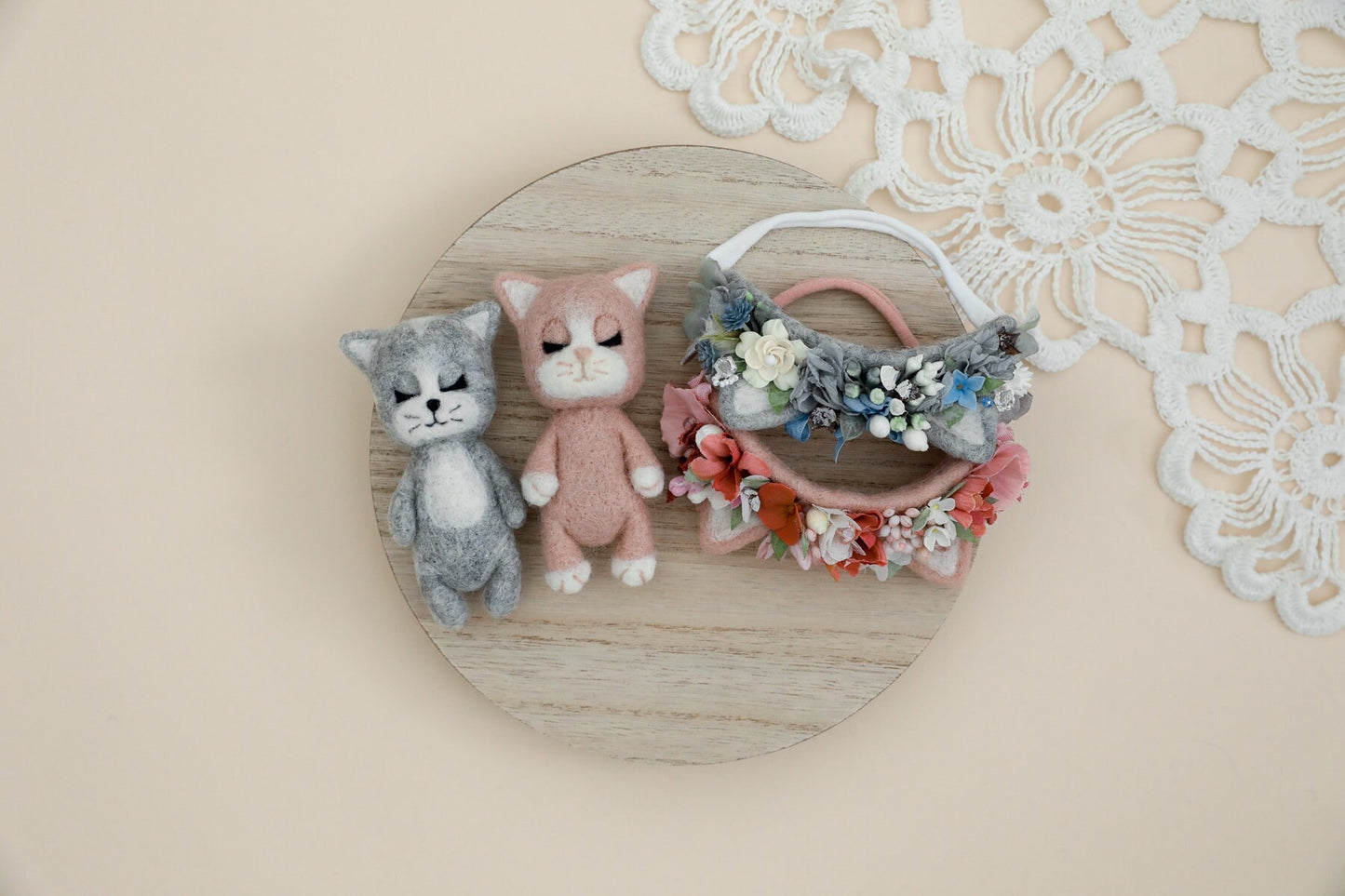 RTS! Felted kitten props