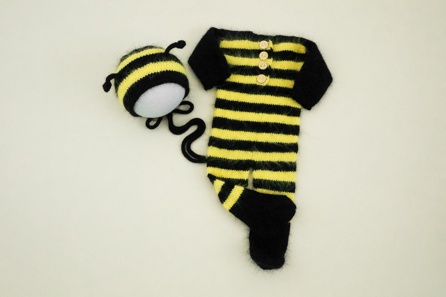 RTS! Bee outfit