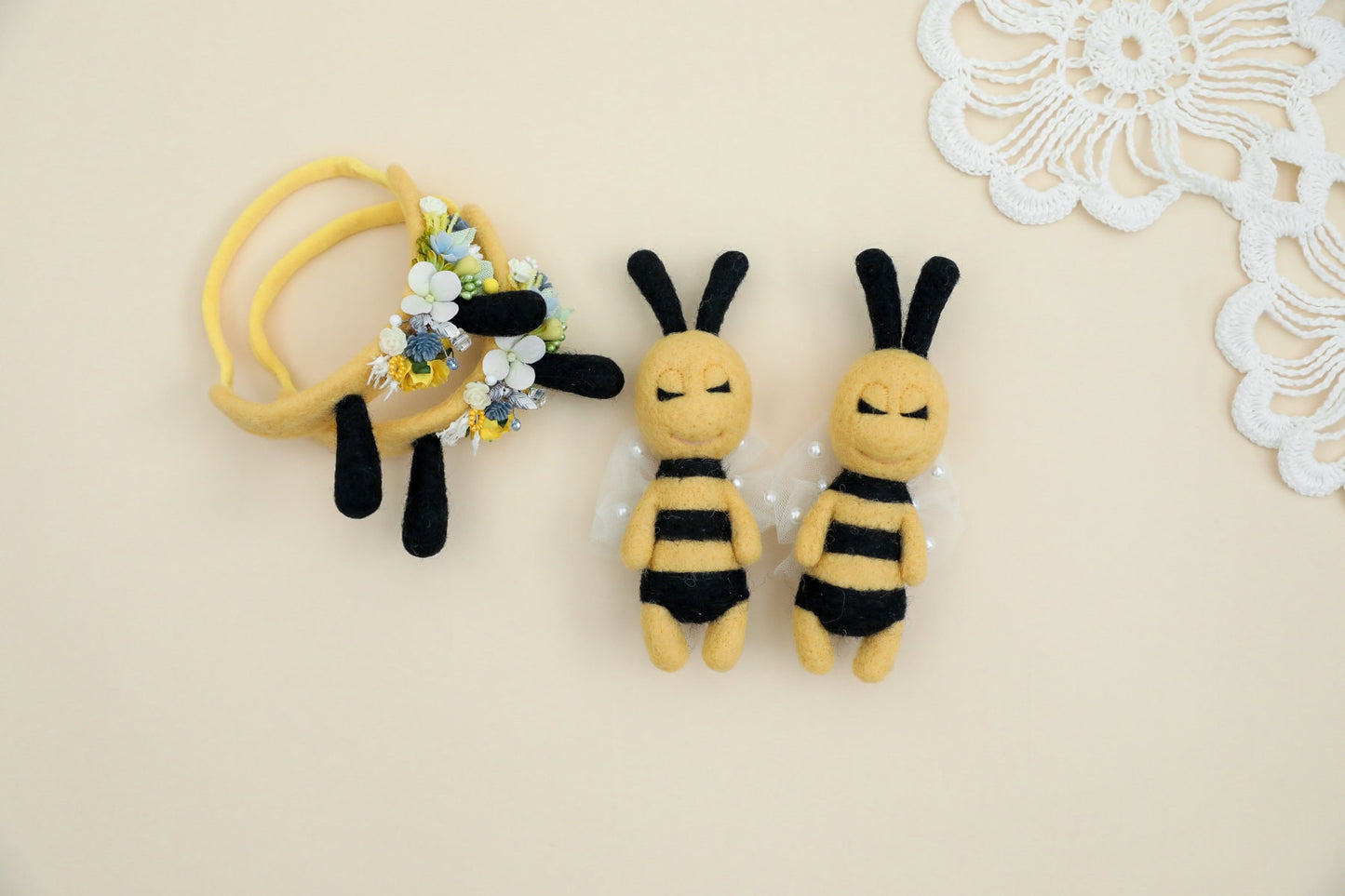 MADE TO ORDER! Felted bumblebee props