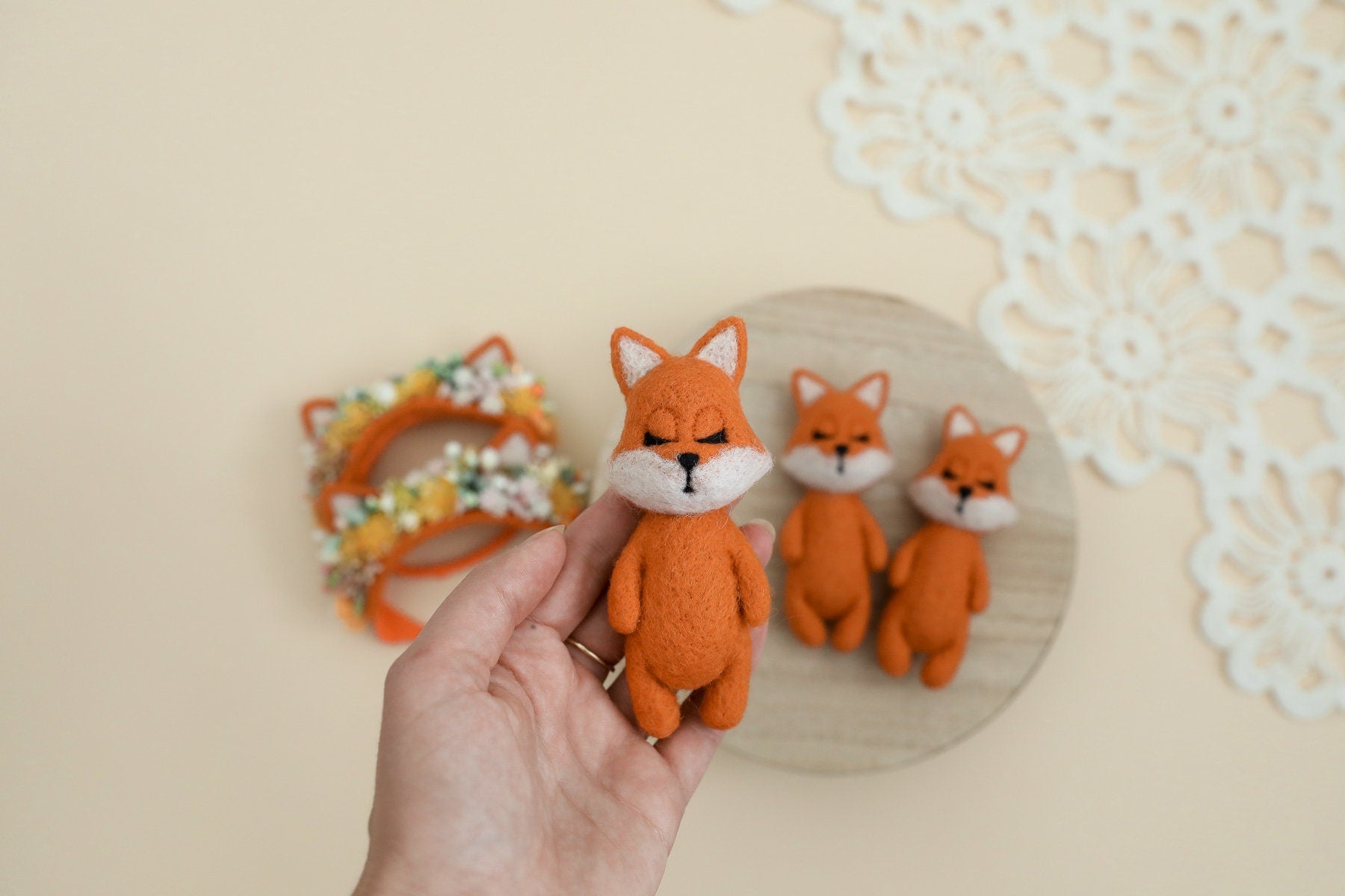RTS! Felted fox props