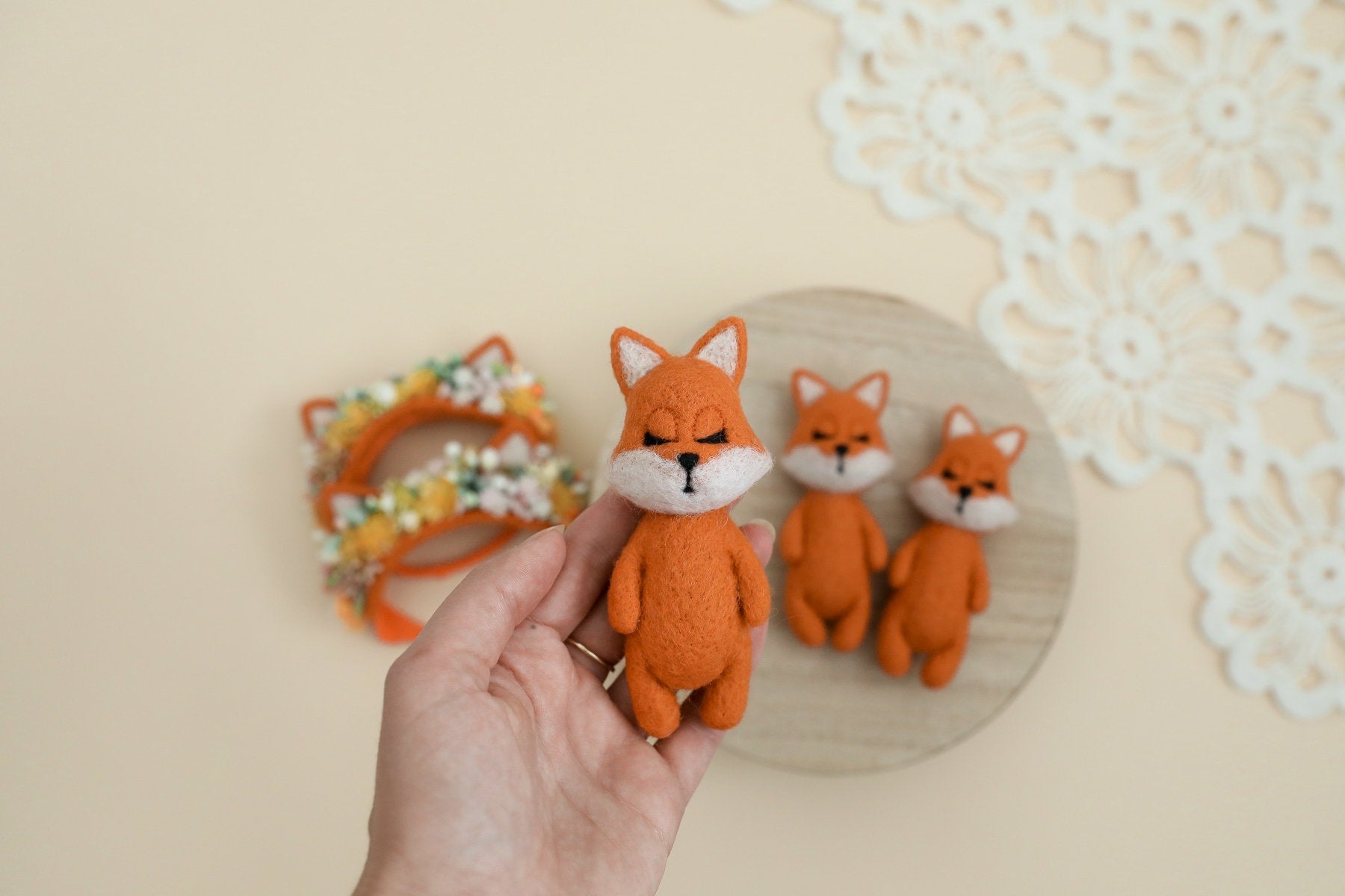 RTS! Felted fox props