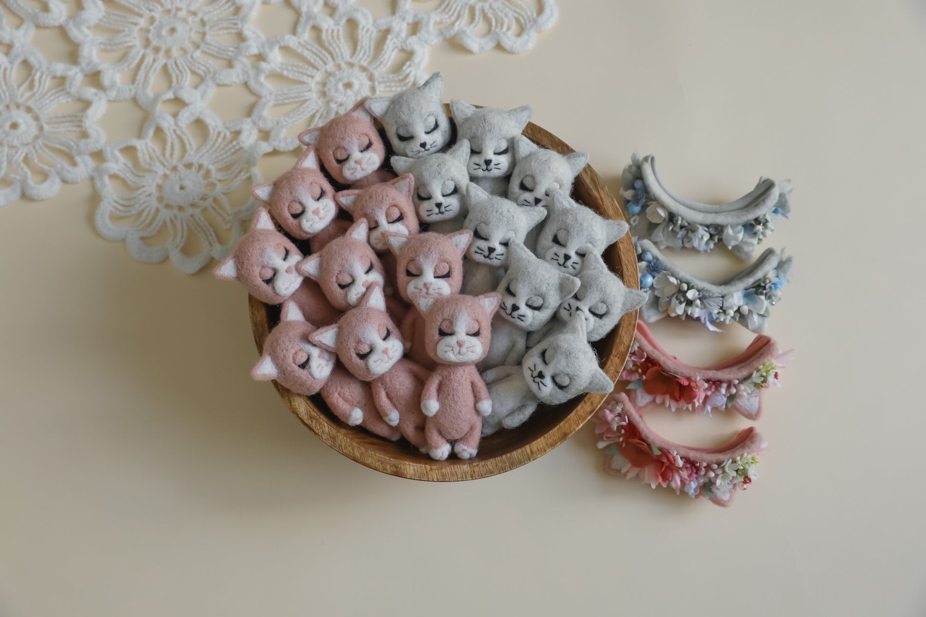RTS! Felted kitten props