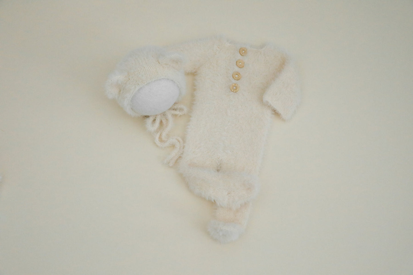 RTS! Fuzzy bear props