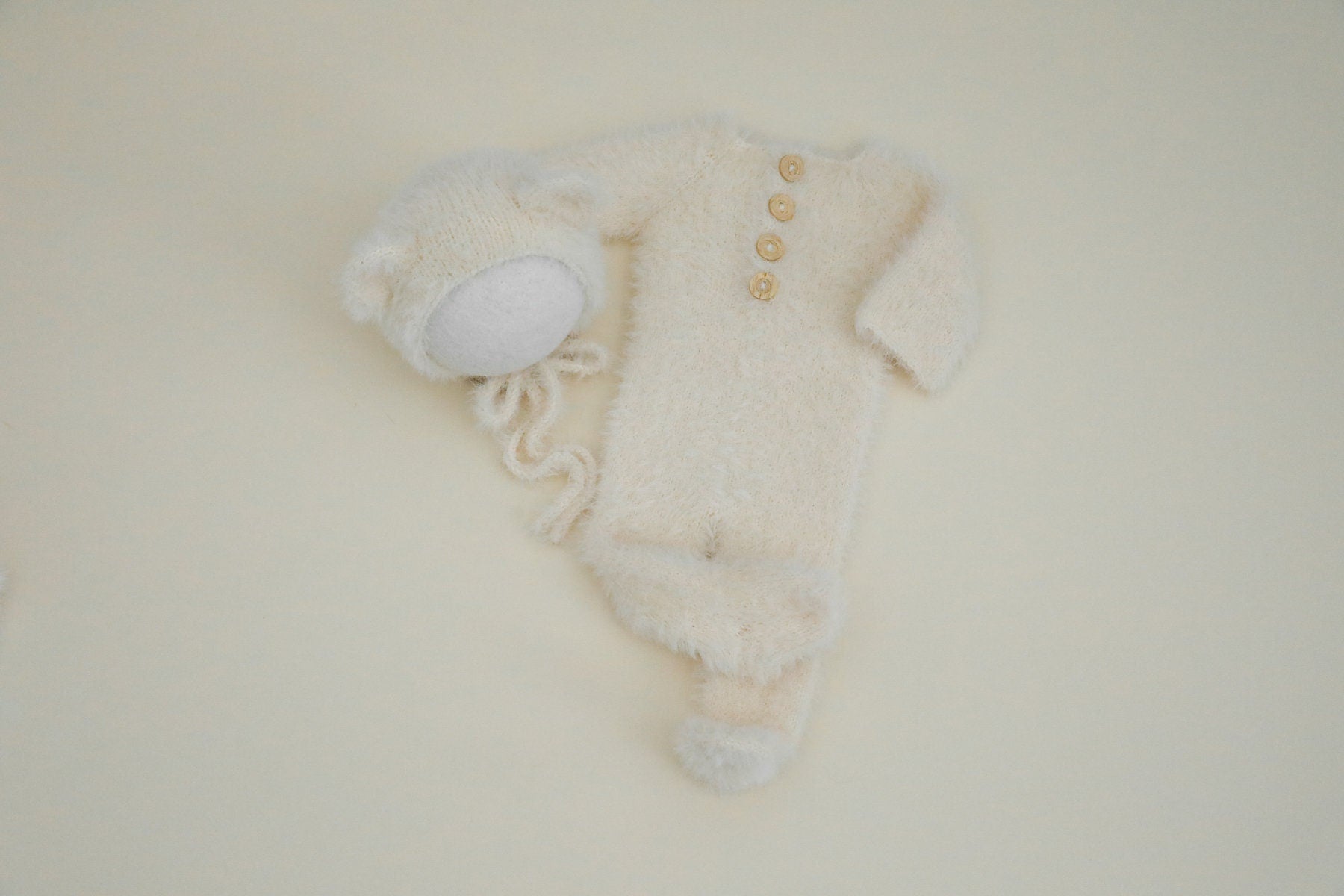 RTS! Fuzzy bear props