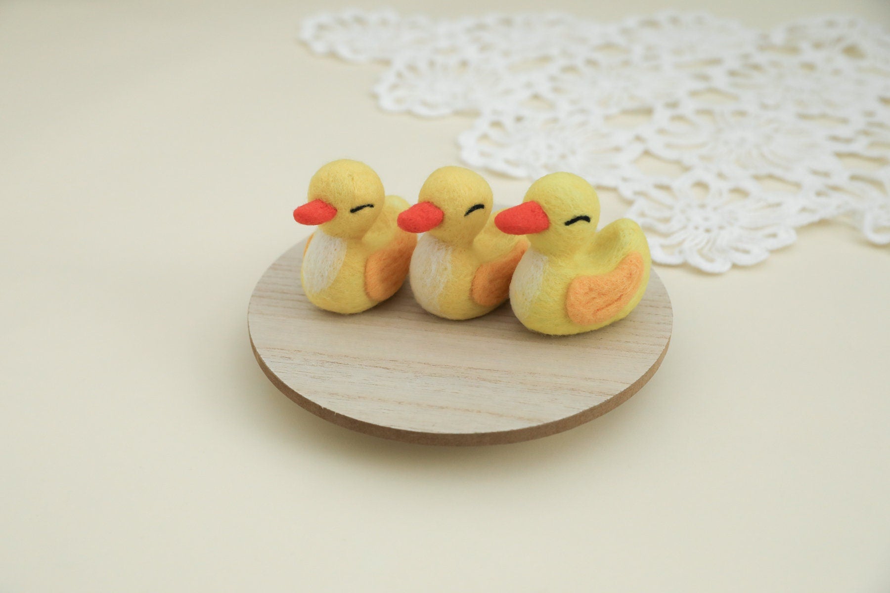 MADE TO ORDER! Felted duck | Easter baby props Felted stuffie toys Newborn photography props Wool props Wool yellow duck