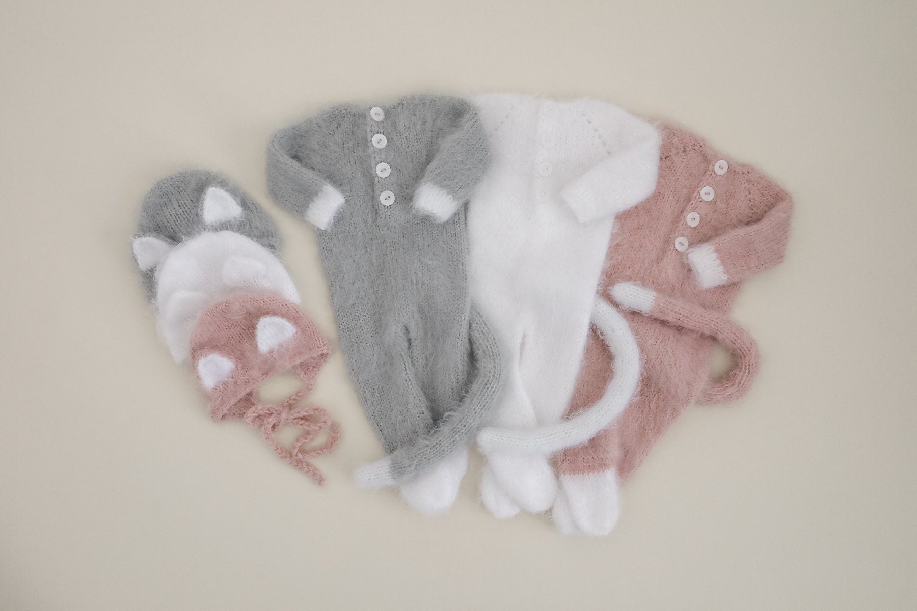 RTS! Fuzzy kitten outfit
