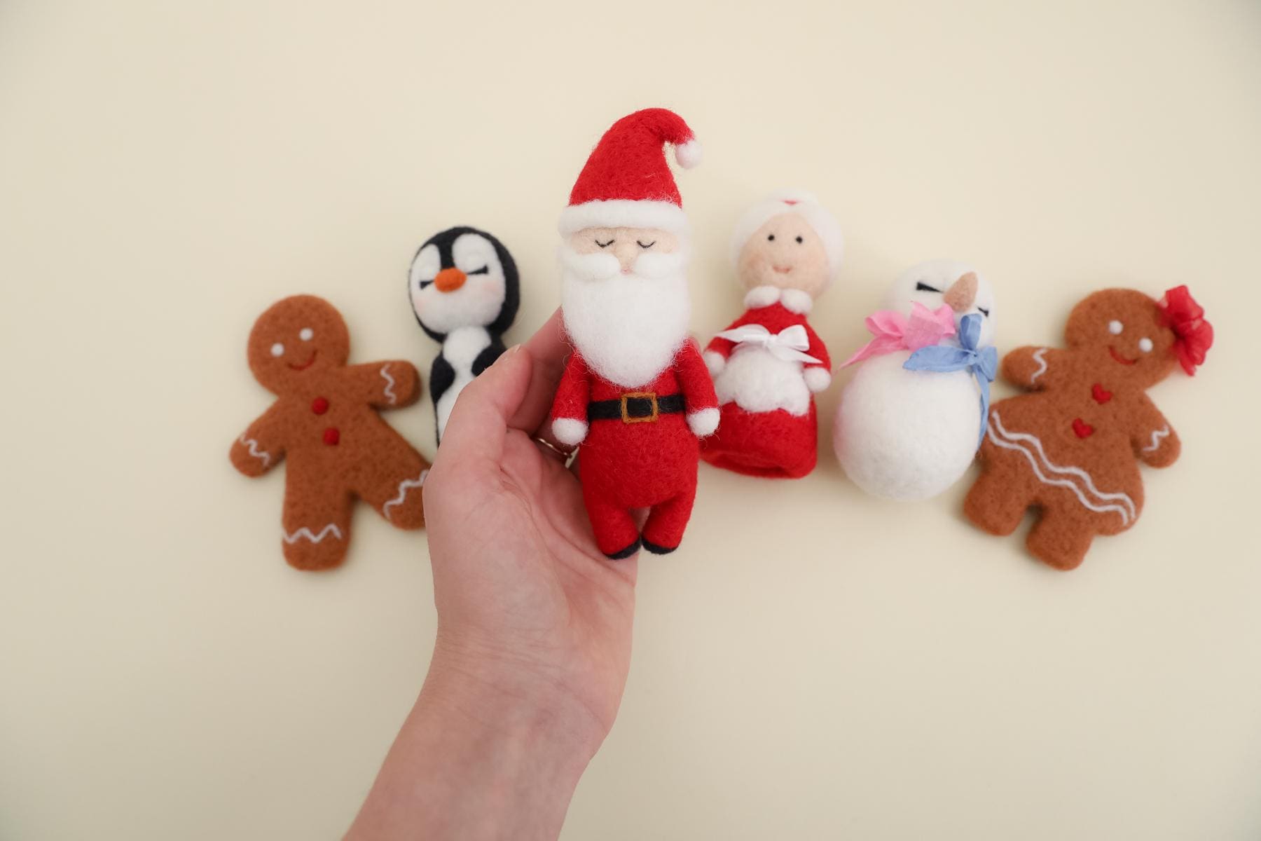Felted Santa Claus and Mrs Claus toys
