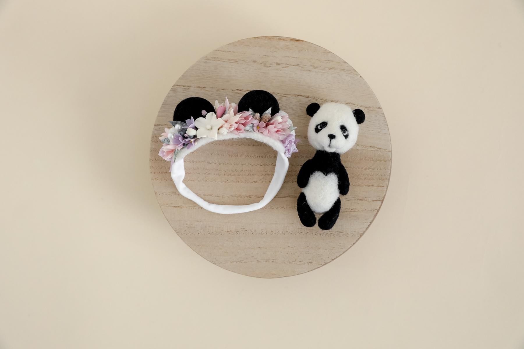 RTS! Felted panda props