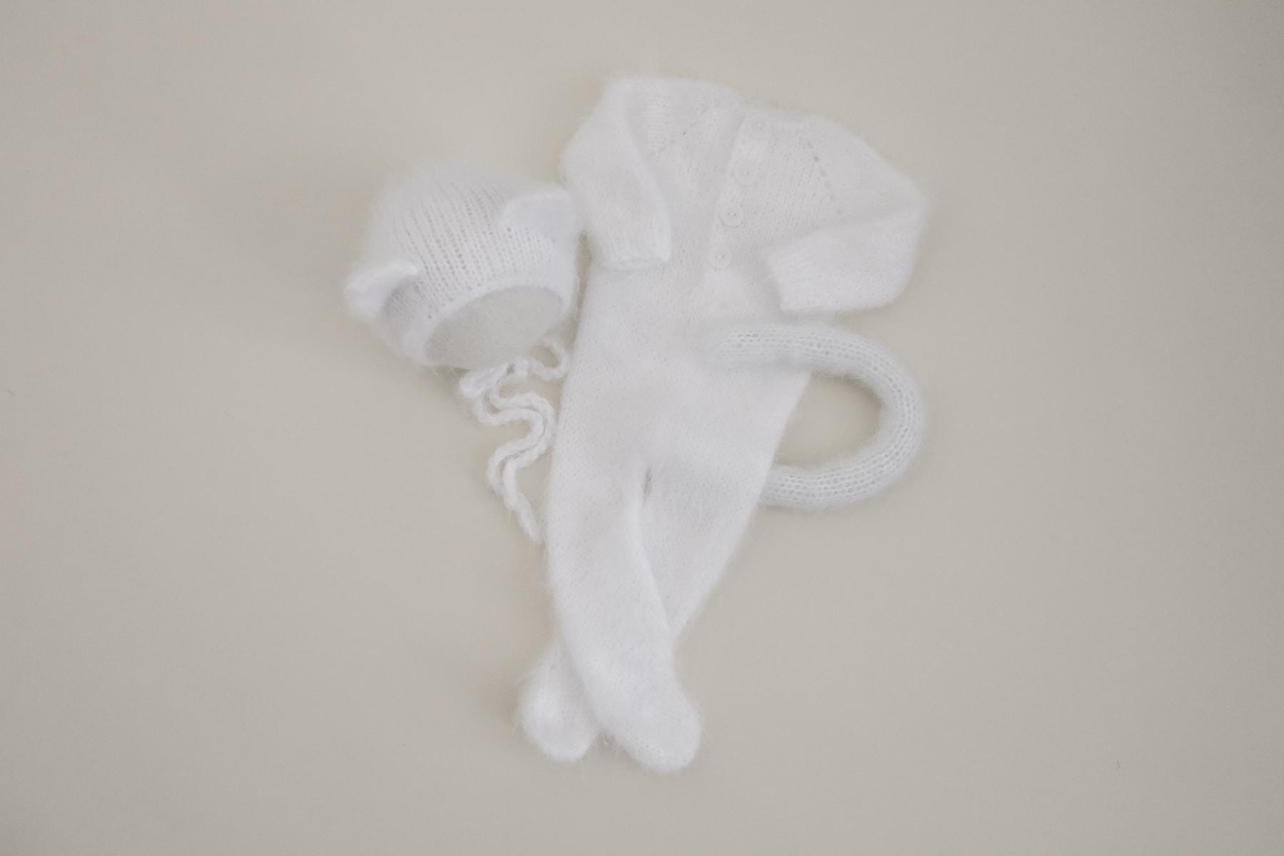 RTS! Fuzzy kitten outfit