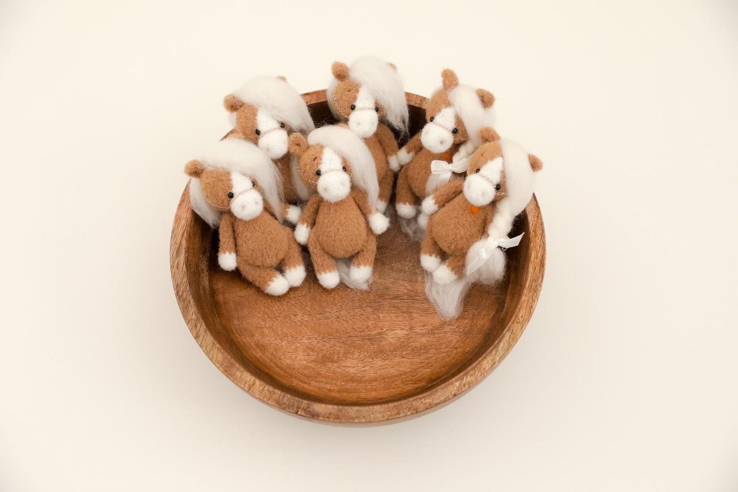 MADE TO ORDER! Knitted horse lovie