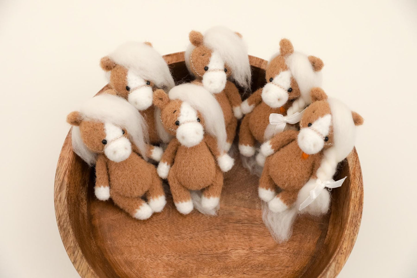 MADE TO ORDER! Knitted horse lovie