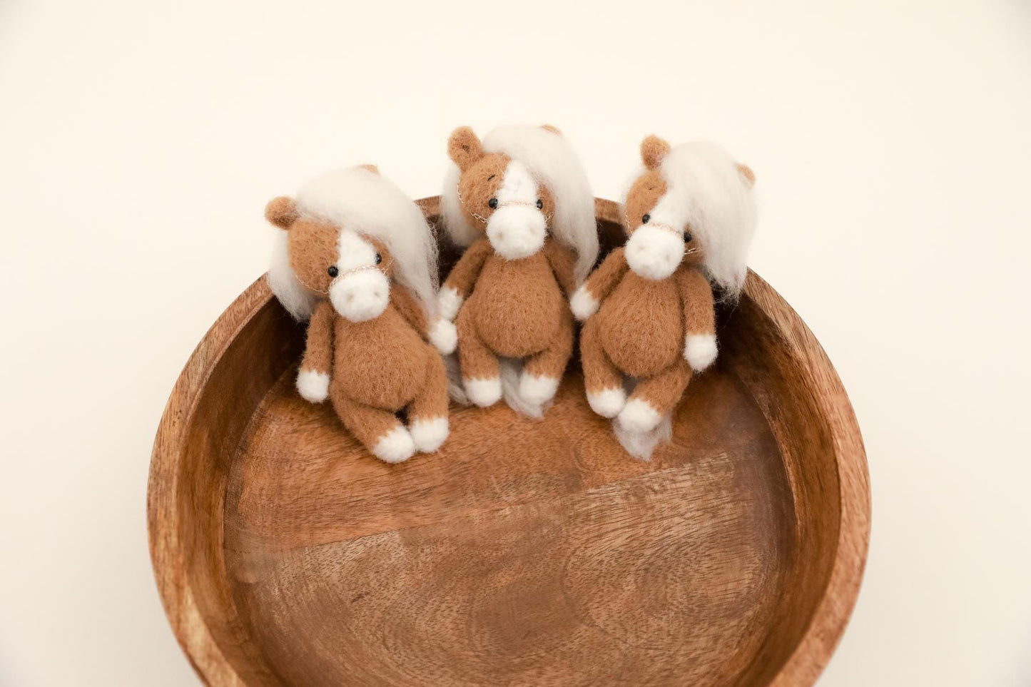 MADE TO ORDER! Knitted horse lovie