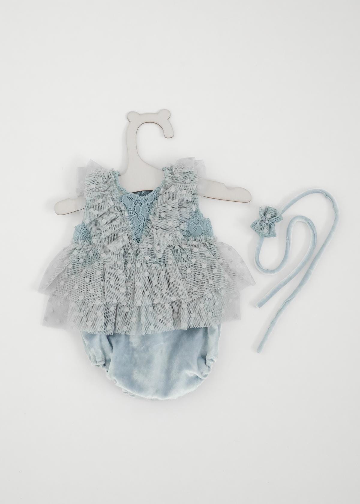 RTS! 3pcs dress set | Newborn photography props Baby girl dress props Newborn lace 2 pcs dress outfit with tieback