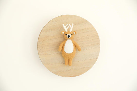 MADE TO ORDER! Felted Reindeer | Felted stuffy toys Newborn photography props Wool props Hunting props Felted Reindeer