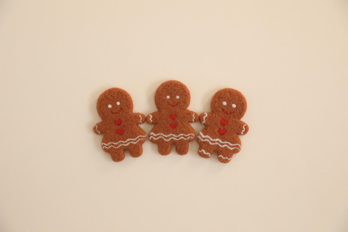 RTS! Felted Gingerbread cookie | Newborn photography props Baby stuffie/lovie toy Wool toy Gingerbread boy Gingerbread girl cookie lovies
